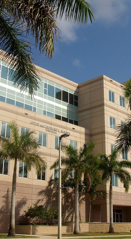 Nova Southeastern University 대표 사진
